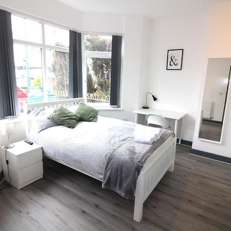 Newly Refurbished Studio, Great Location 8 Studios Nottingham Exteriör bild