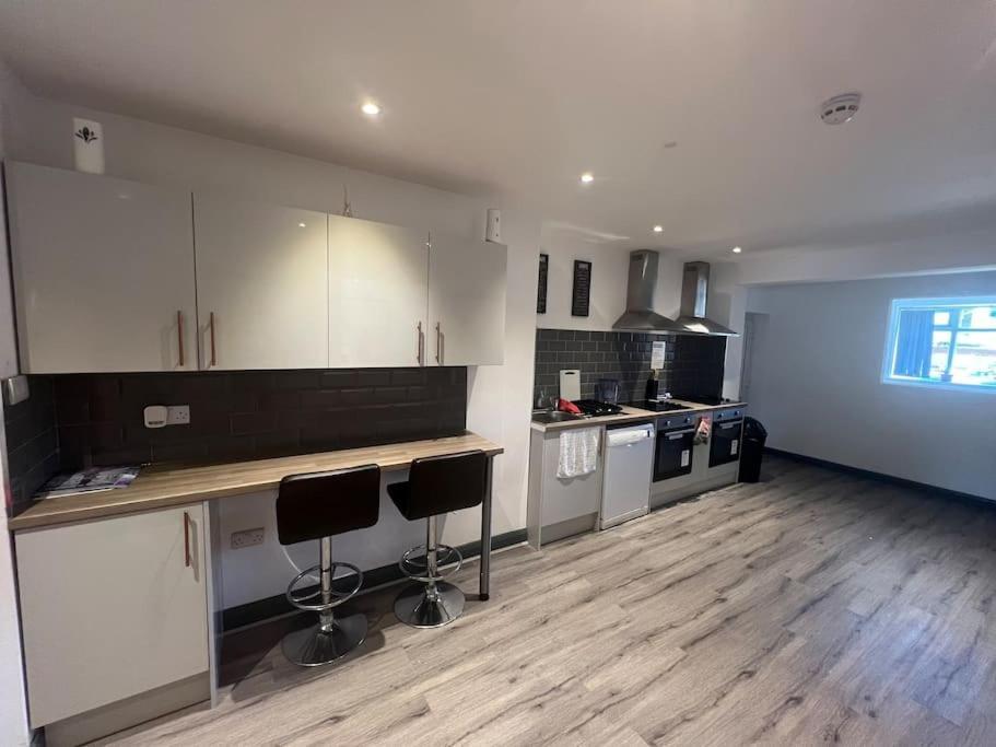Newly Refurbished Studio, Great Location 8 Studios Nottingham Exteriör bild