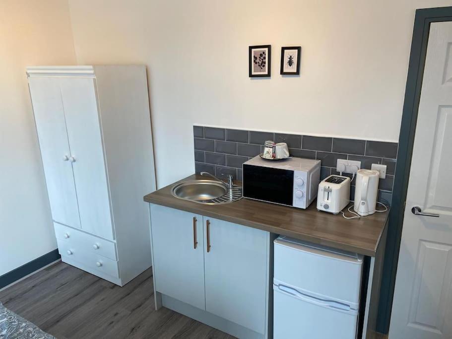 Newly Refurbished Studio, Great Location 8 Studios Nottingham Exteriör bild