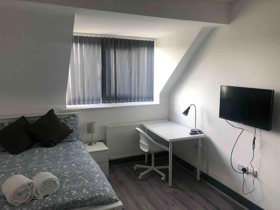Newly Refurbished Studio, Great Location 8 Studios Nottingham Exteriör bild