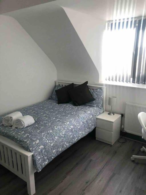 Newly Refurbished Studio, Great Location 8 Studios Nottingham Exteriör bild